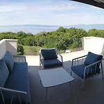 Luxury Seaview With Private Pool Apartmán Kostrena