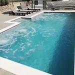 Apartmán Luxury Seaview With Private Pool Kostrena