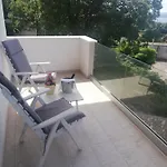 Luxury Seaview With Private Pool Apartmán *