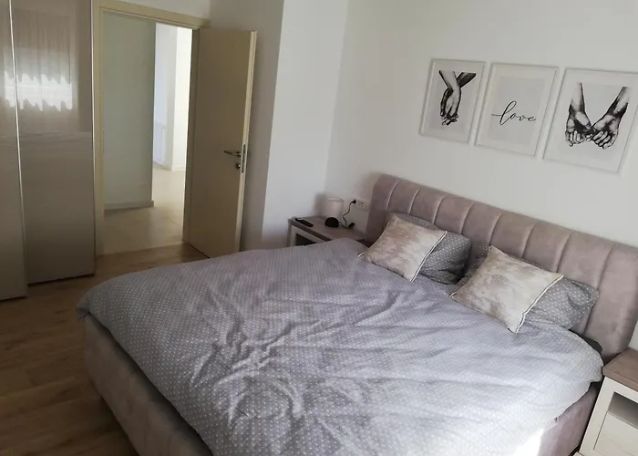 Luxury Seaview With Private Pool Apartman Kostrena